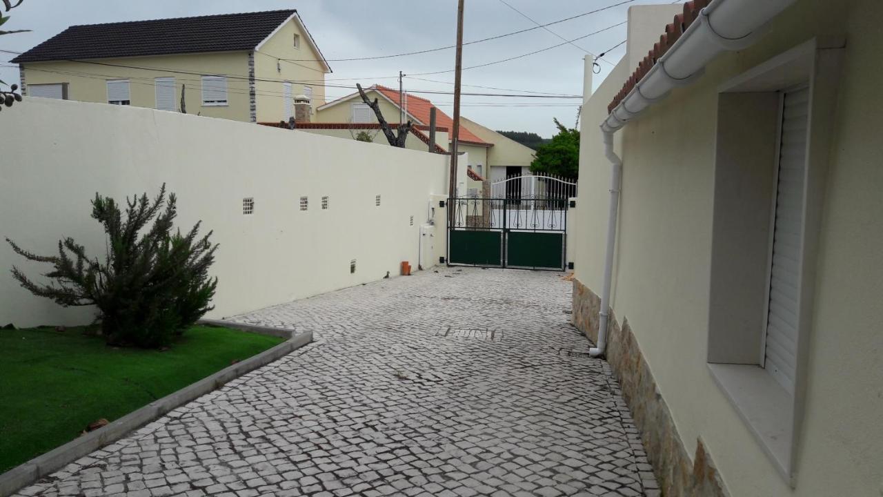 Apartamento Lourinha Countryside Moita dos Ferreiros Exterior foto